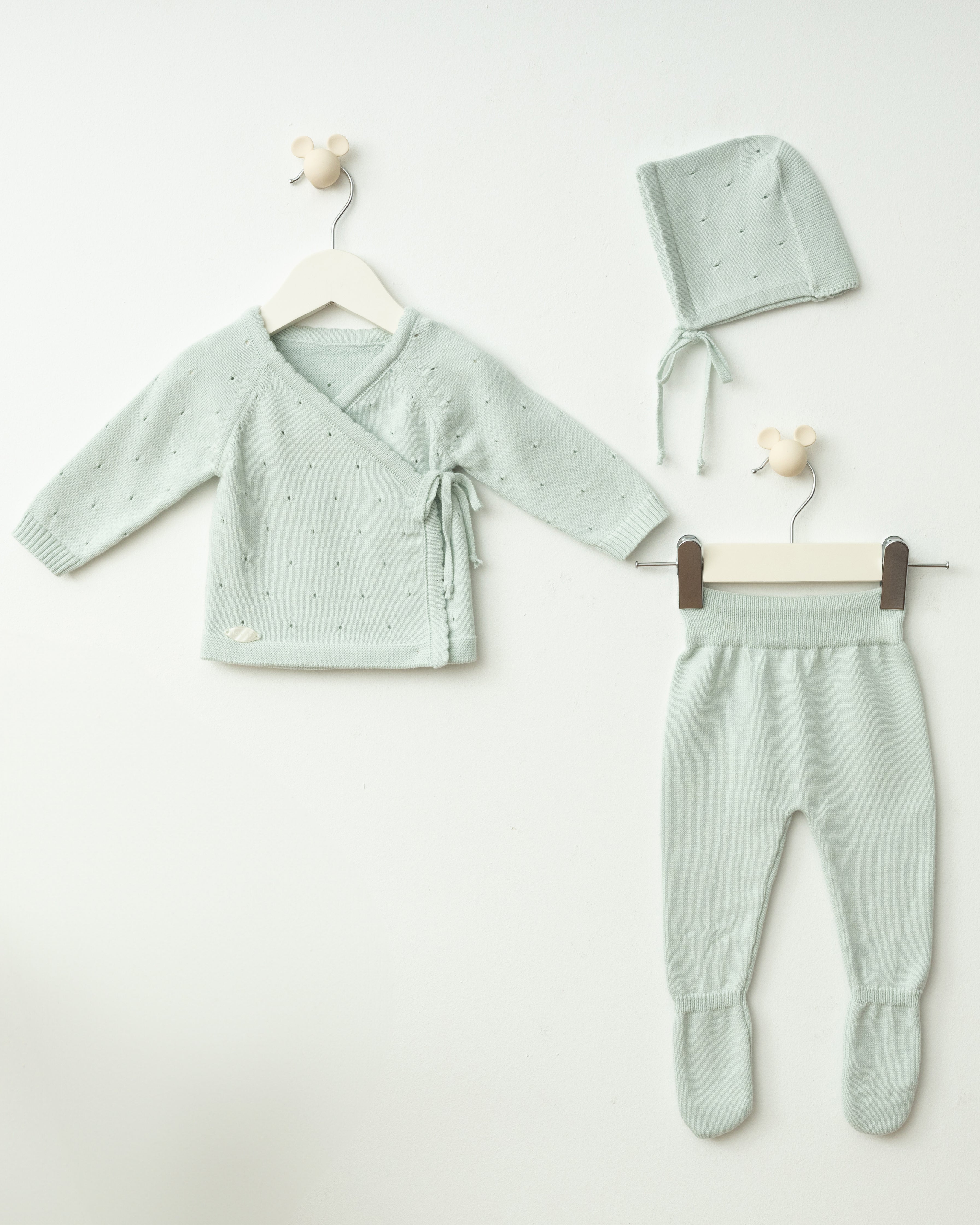 Soft Knit Baby Set with Bonnet – Mint Green (3-Piece Set)